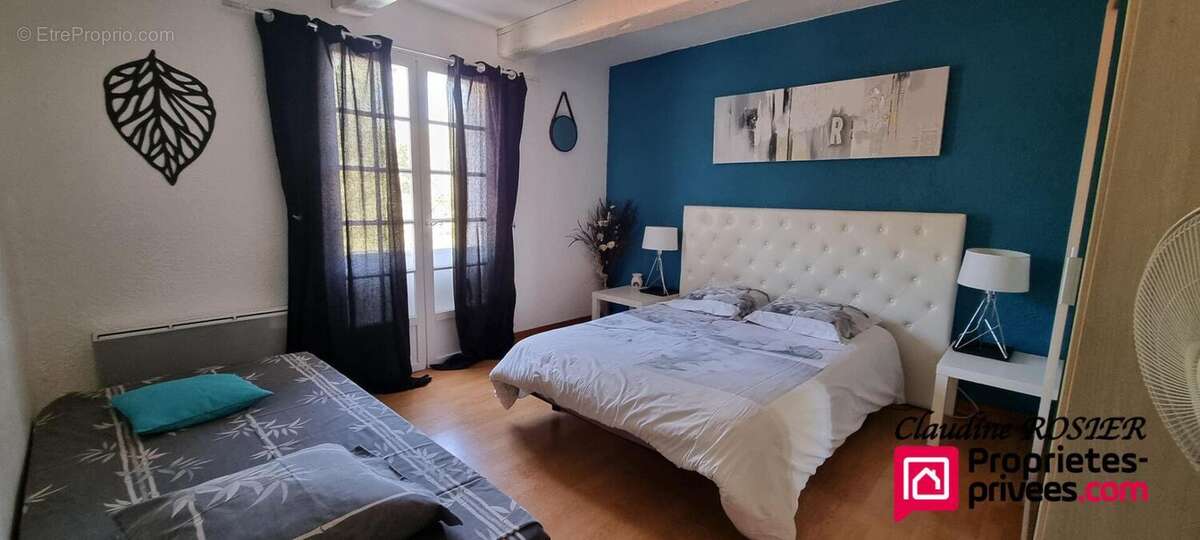 Besse Sur Issole Propriété de 340 m2 terrain 1,2 ha piscine - photo 18
