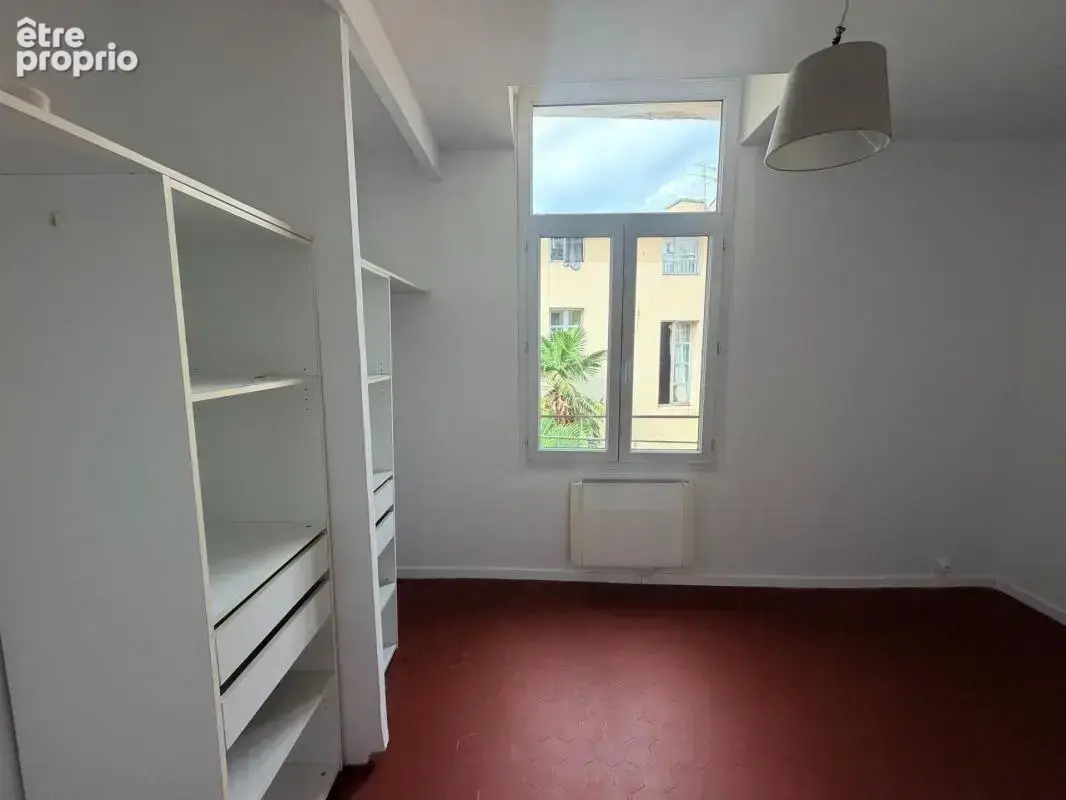 Aix-en-provence – rue boulegon – t2 au calme en centre-ville - photo 7