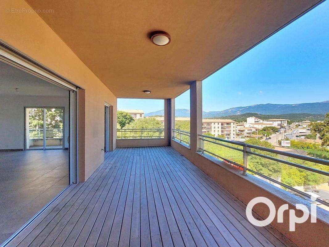 Appartement à PORTO-VECCHIO