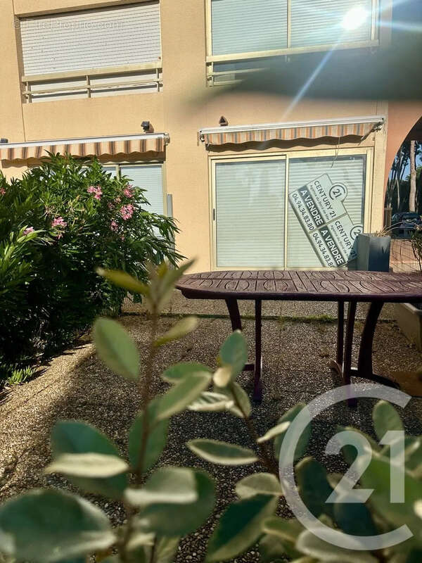 Appartement à SIX-FOURS-LES-PLAGES