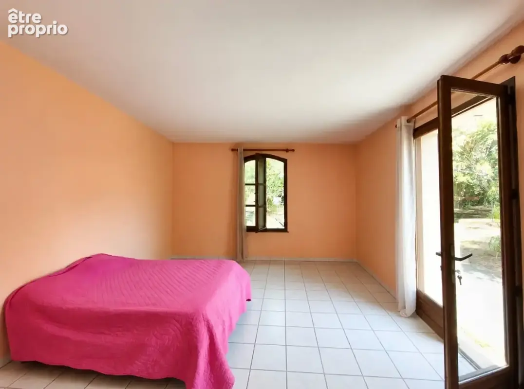 Propriété à vendre, maison 120 m²+ ancienne école 250 m², terrain 1500 m² bétete   Creuse (23) - photo 6