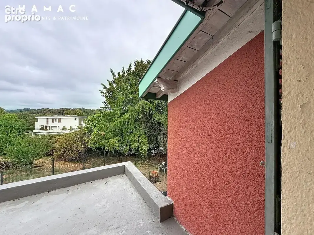 Charbonnières-les-Bains – Duplex T3 esprit maison avec jardin privatif - photo 9