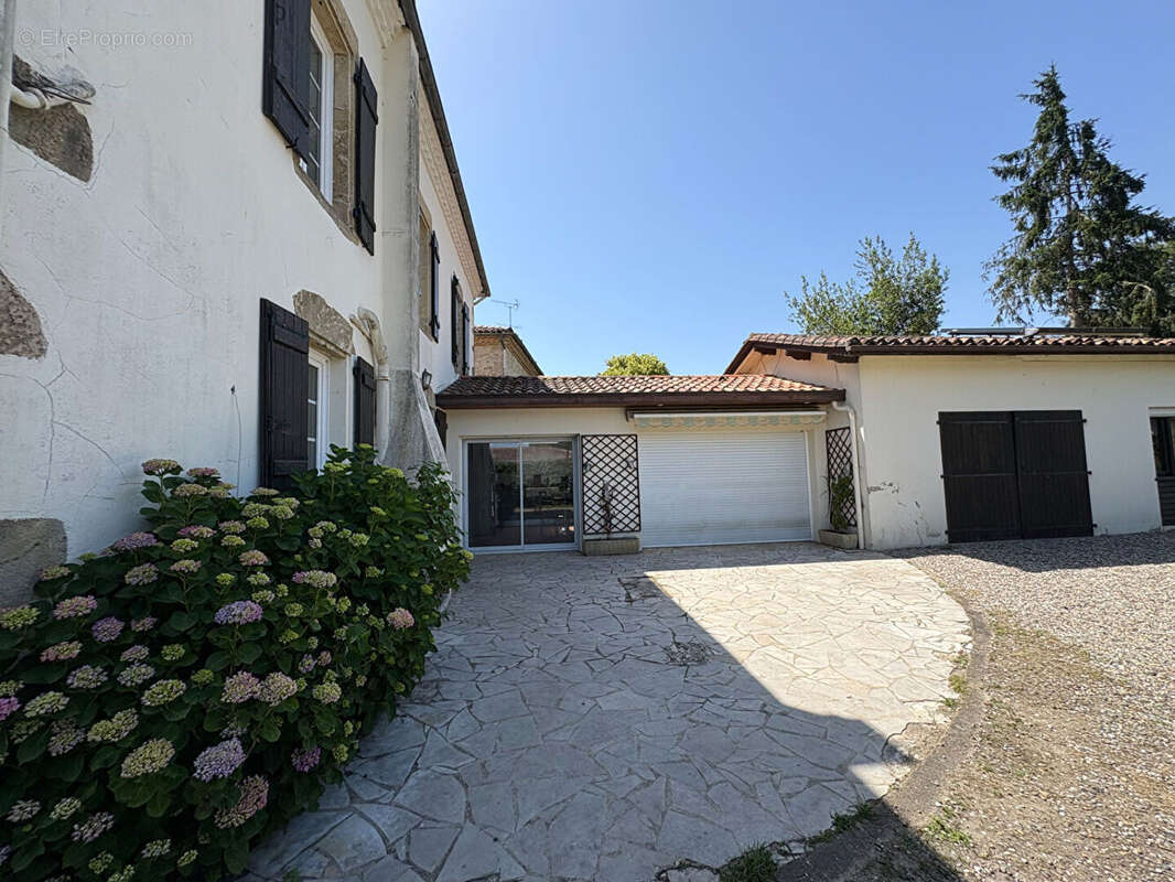 Maison à PONTONX-SUR-L'ADOUR