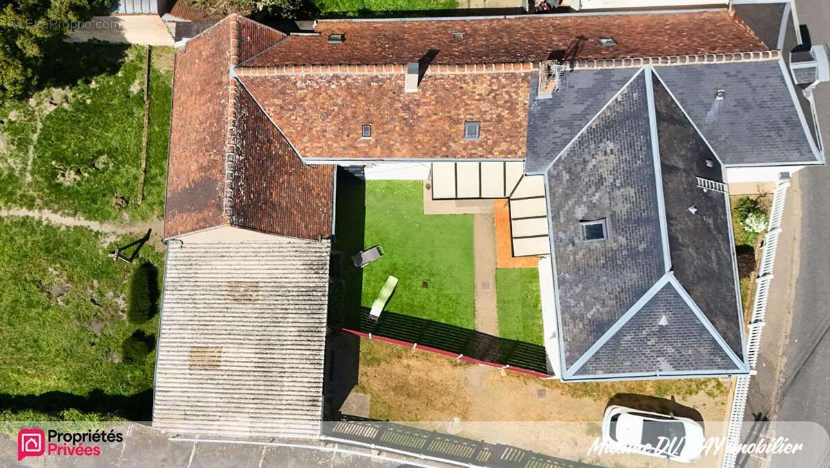 Maison à AUTHON