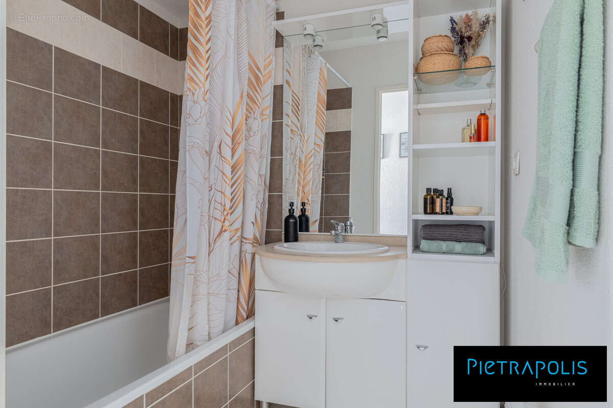 Appartement à LYON-8E