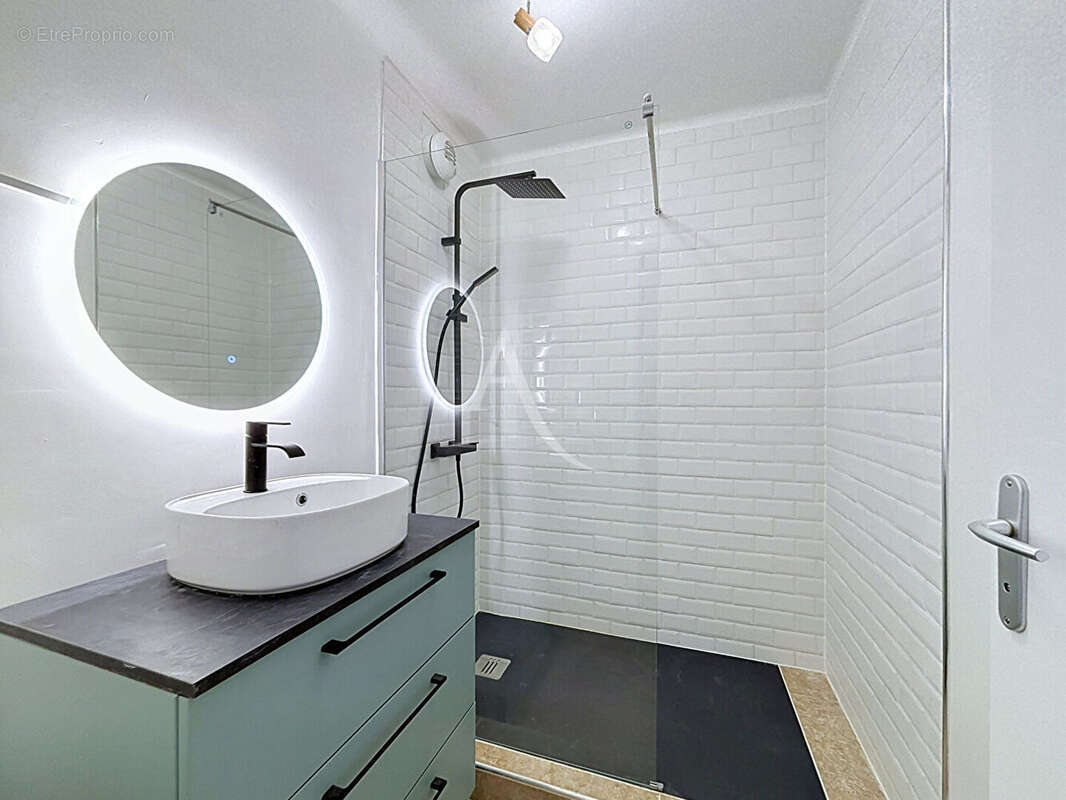 Appartement à LAVAL