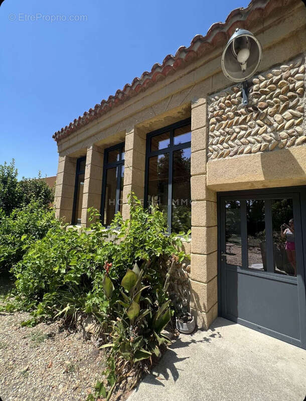 Maison à SAINT-MARTIN-DE-CRAU