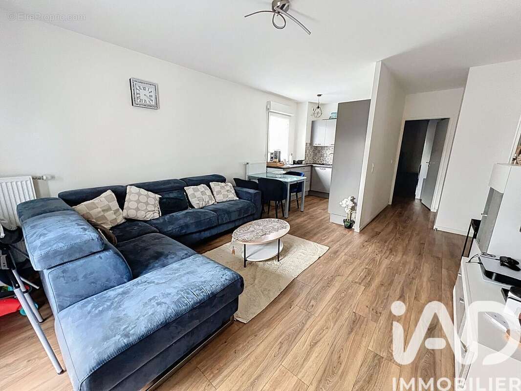 Photo 2 - Appartement à THIAIS