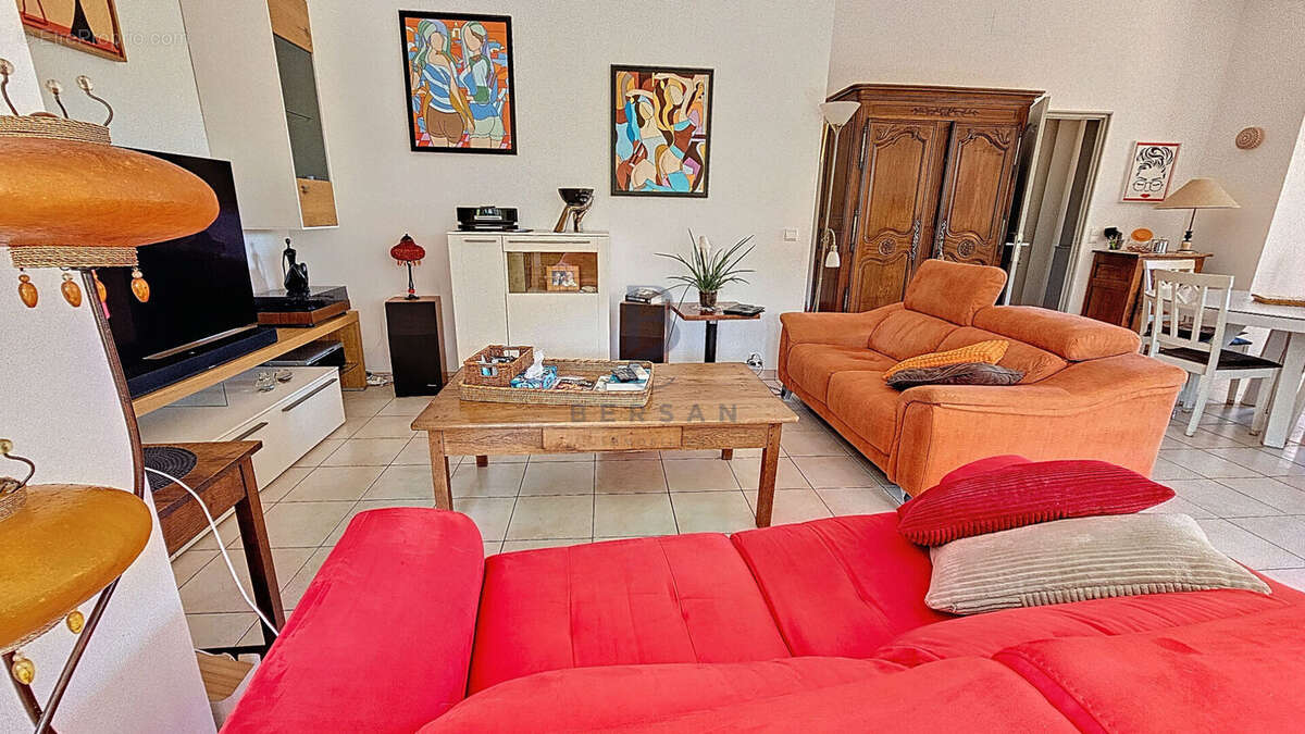 Maison à FREJUS