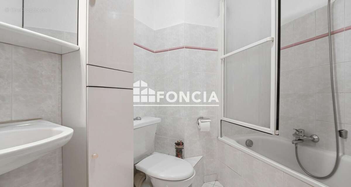 Appartement à MANDELIEU-LA-NAPOULE