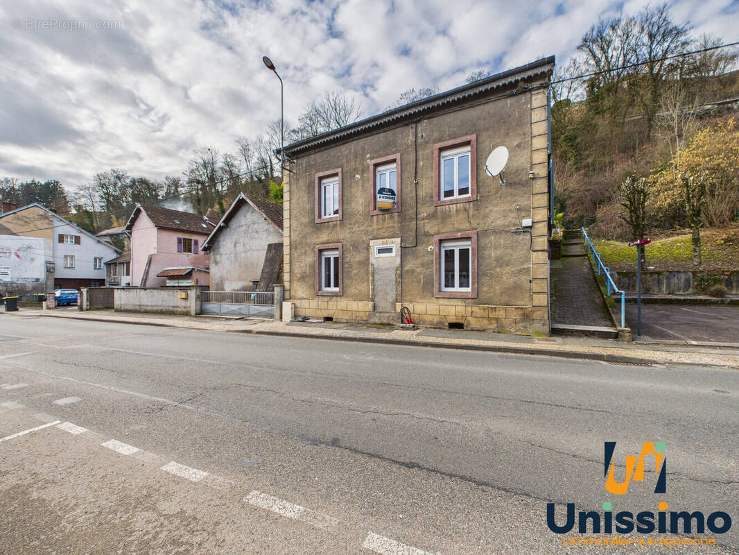 Appartement à L'ISLE-SUR-LE-DOUBS