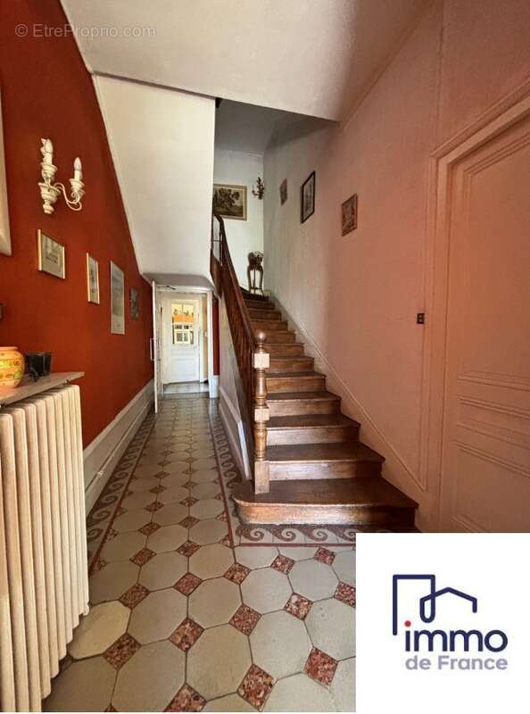 Maison 224 m² à Vienne  - photo 5