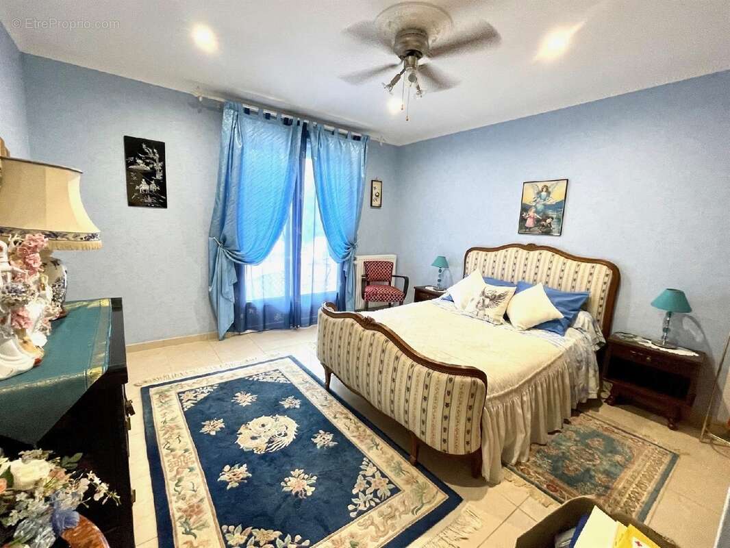 Maison à MILLY-LA-FORET