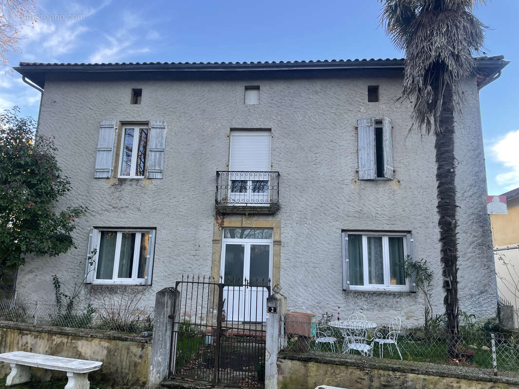 Maison à NOGARO