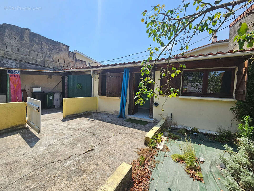 Caudéran petite maison avec garage et jardin en 2e ligne - photo 3