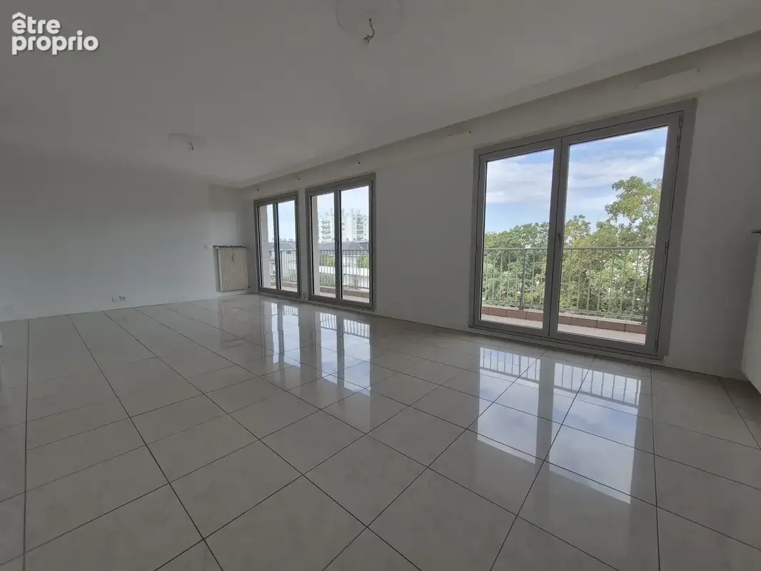 Appartement 5 pièces 103 m² à vendre à Reims (51100) - photo 4