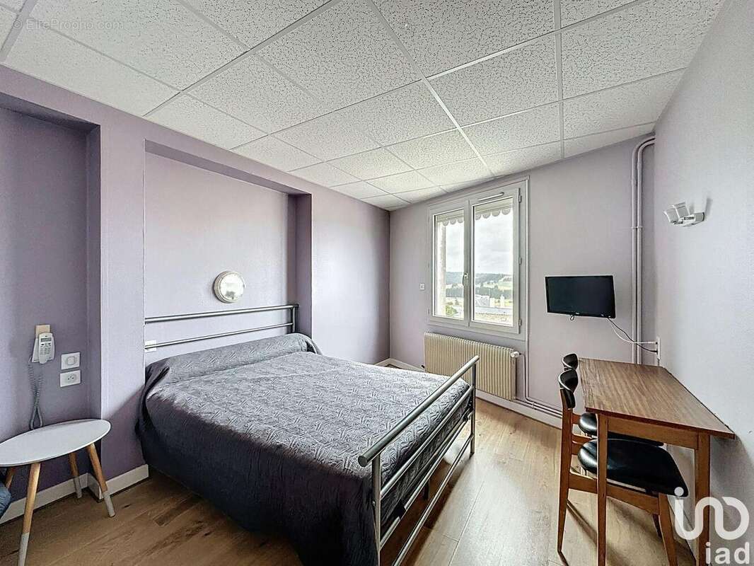 Photo 2 - Commerce à SAINT-ALBAN-SUR-LIMAGNOLE