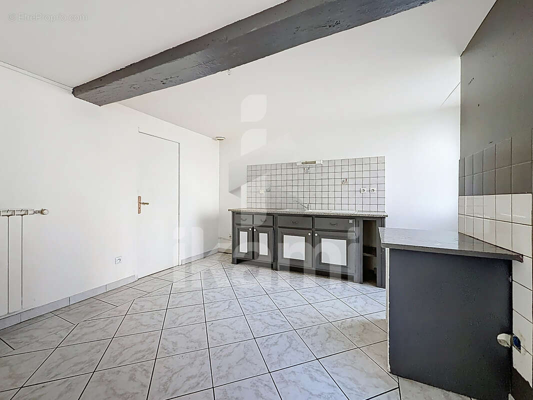 Le Grand-Lemps   Maison 4 pièces + combles aménageables   Idéal famille ou investisseur ! - photo 4