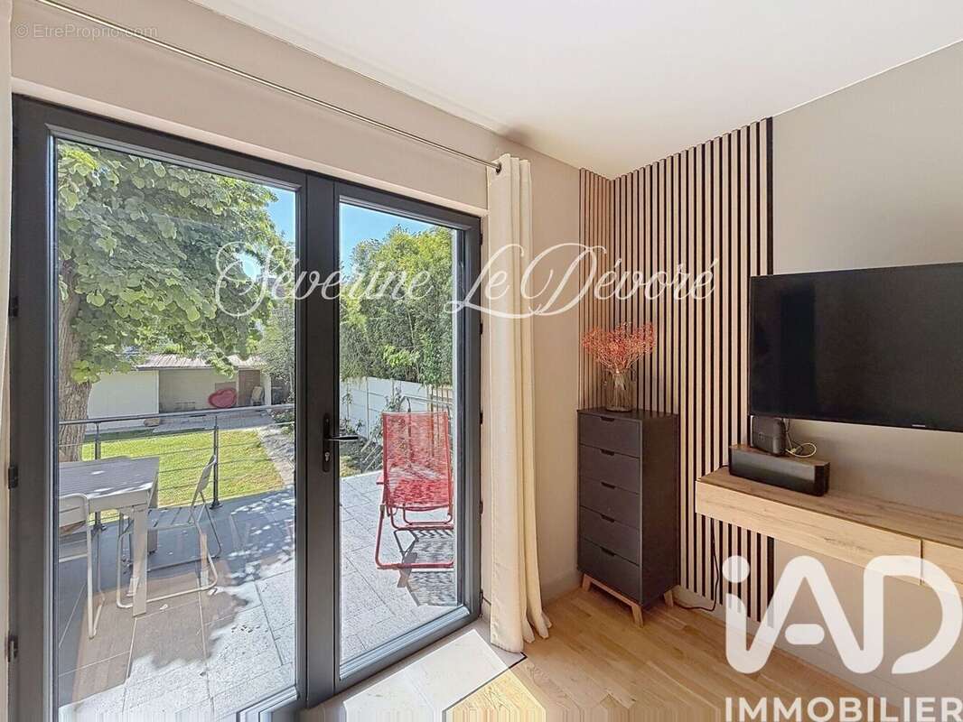 Maison 130 m² à Eaubonne  - photo 8