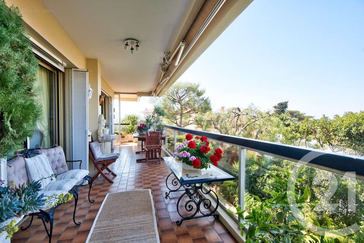 Appartement à NICE