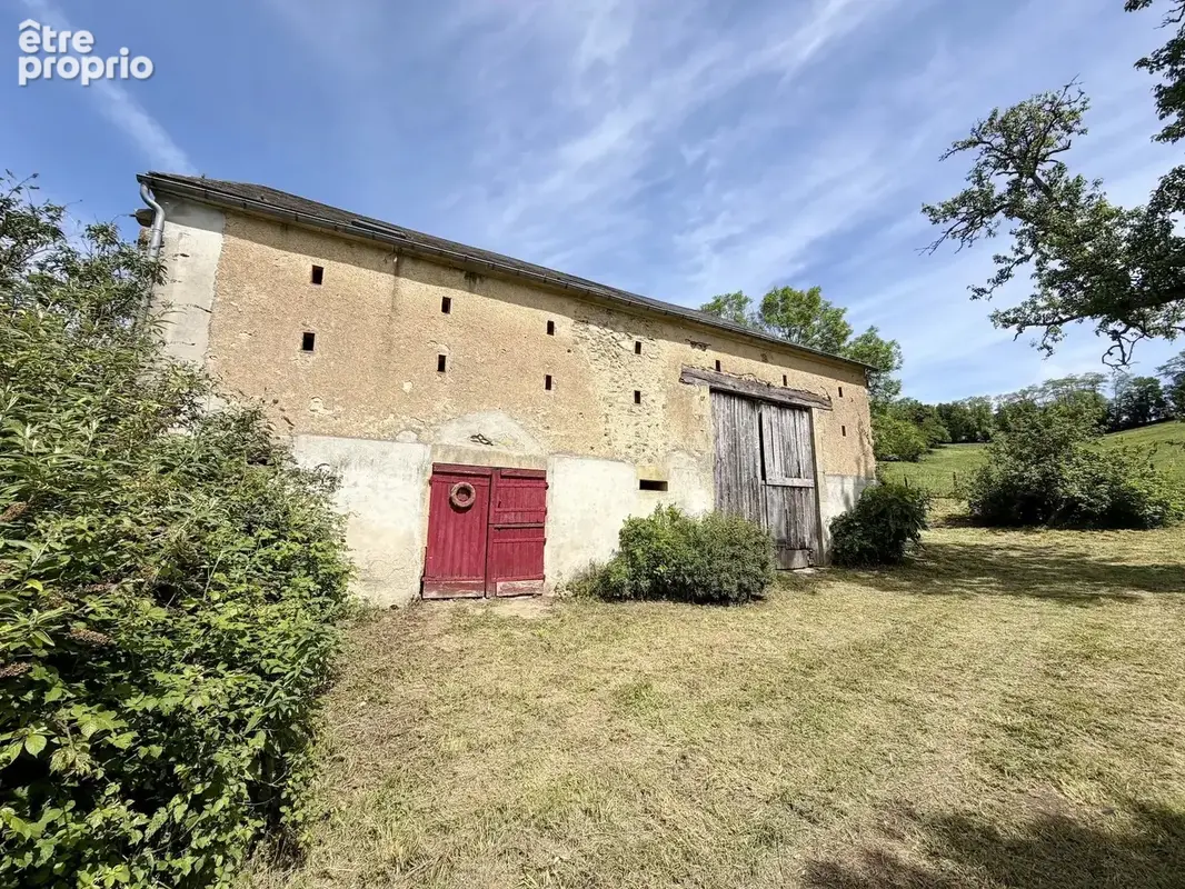Grange en pierre avec une vue magnifique à vendre près d'Onlay - photo 2