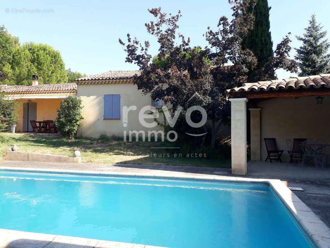 Maison à VAISON-LA-ROMAINE