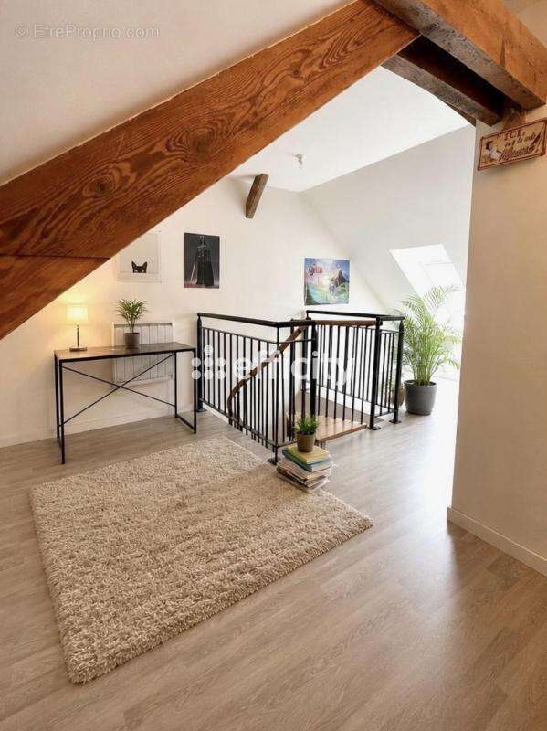 Maison 165 m² à Nanteuil-La-Fosse  - photo 10