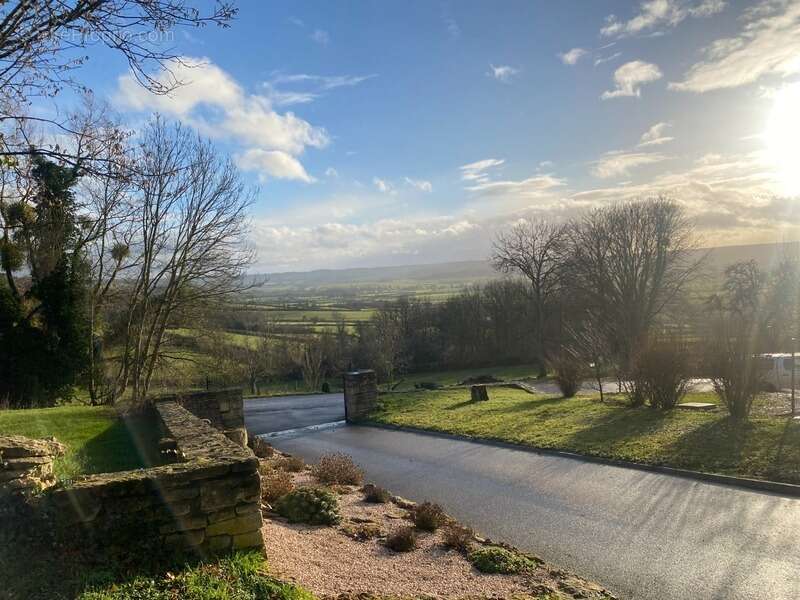Maison à POUILLY-EN-AUXOIS