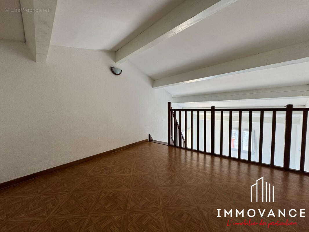 Appartement à JACOU