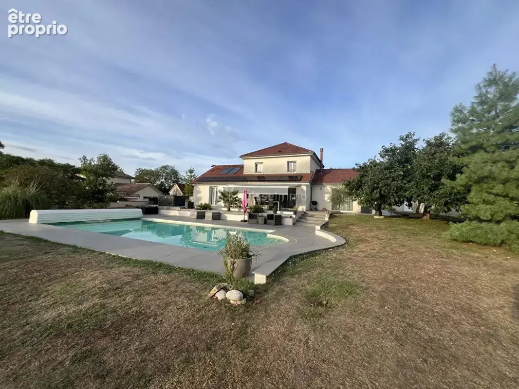 Maison à MONCEY