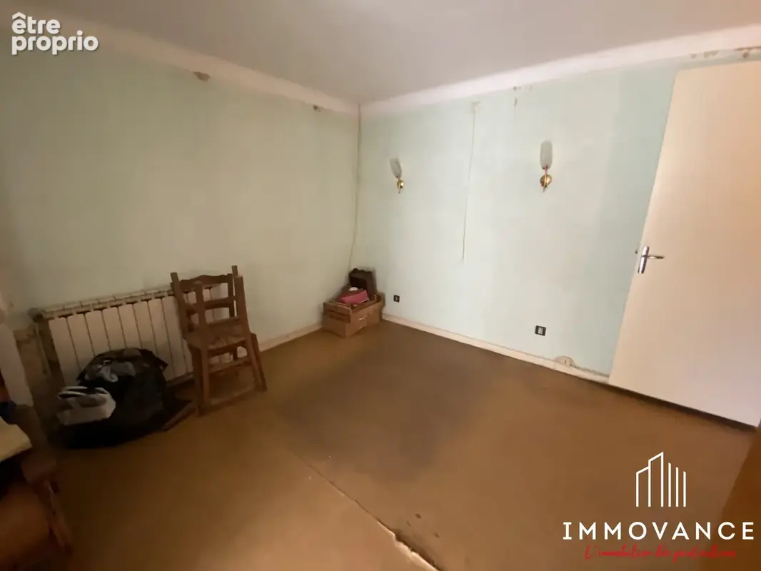 Maison 6 pièces 109 m² à vendre à Saint-Jean-Du-Bruel (12230) - photo 8
