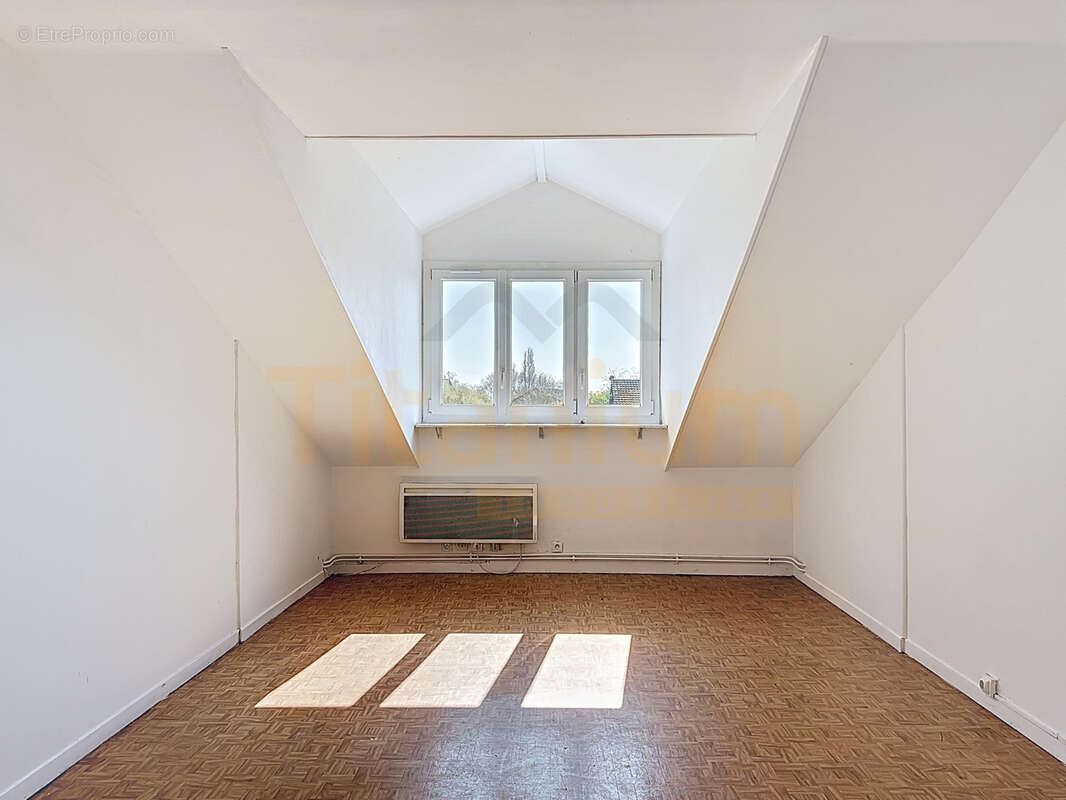 Appartement à SAINT-CLAIR-SUR-EPTE