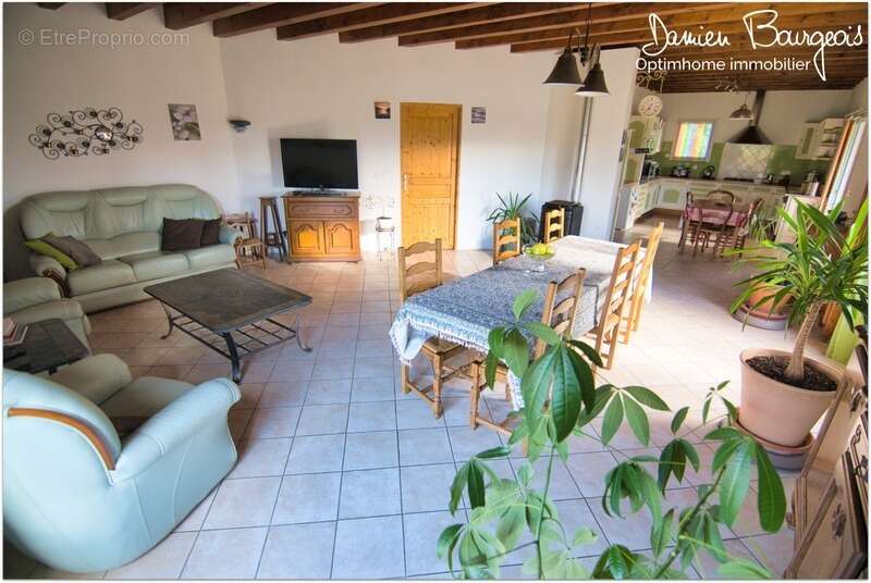 Maison à SAINT-JEAN-DE-GONVILLE