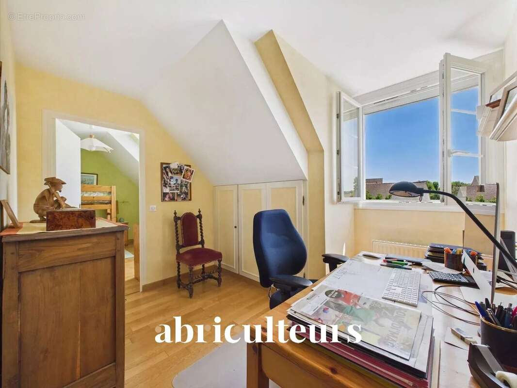 Maison à COURDIMANCHE