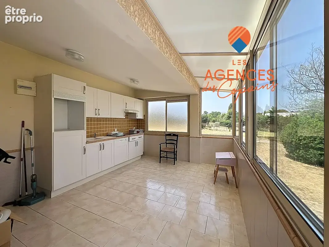 La seyne / limite six-fours saint jean, villa t5 avec 1500m2 de terrain, proche commodites - photo 7