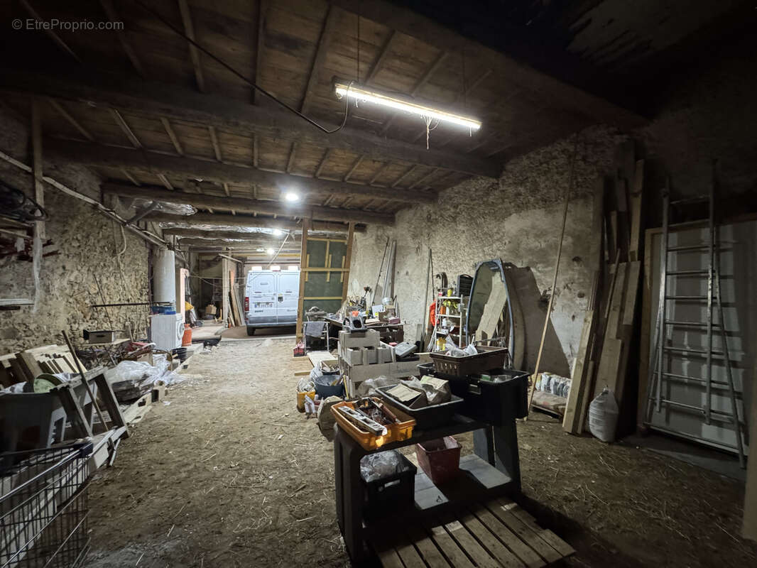 Maison à NEVIAN