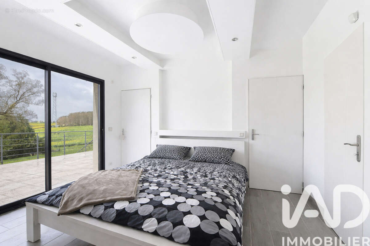 Maison 172 m² à Cierrey  - photo 9