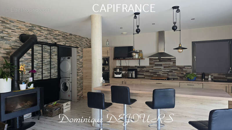 Maison de 2019 de 244 m² sur 30 hectares ISSAMOULENC (07) - photo 4