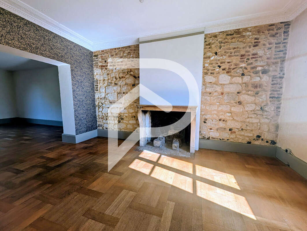 Maison à AMBLAINVILLE