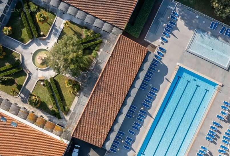 Maison à LES MATHES