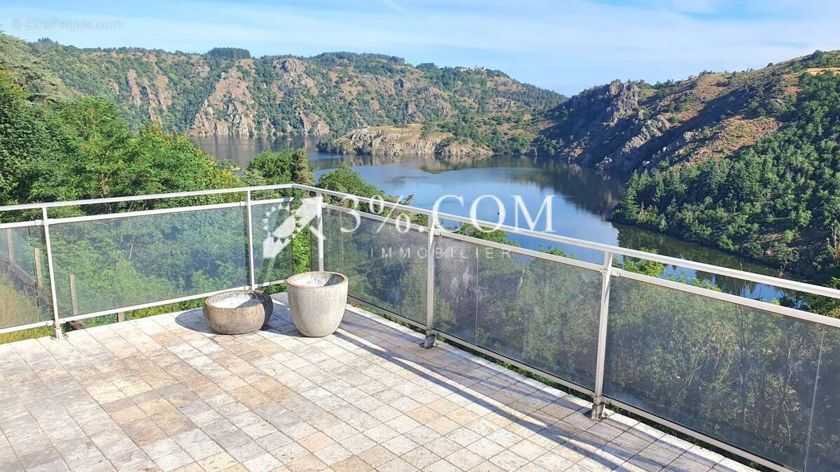 Maison à ROCHE-LA-MOLIERE