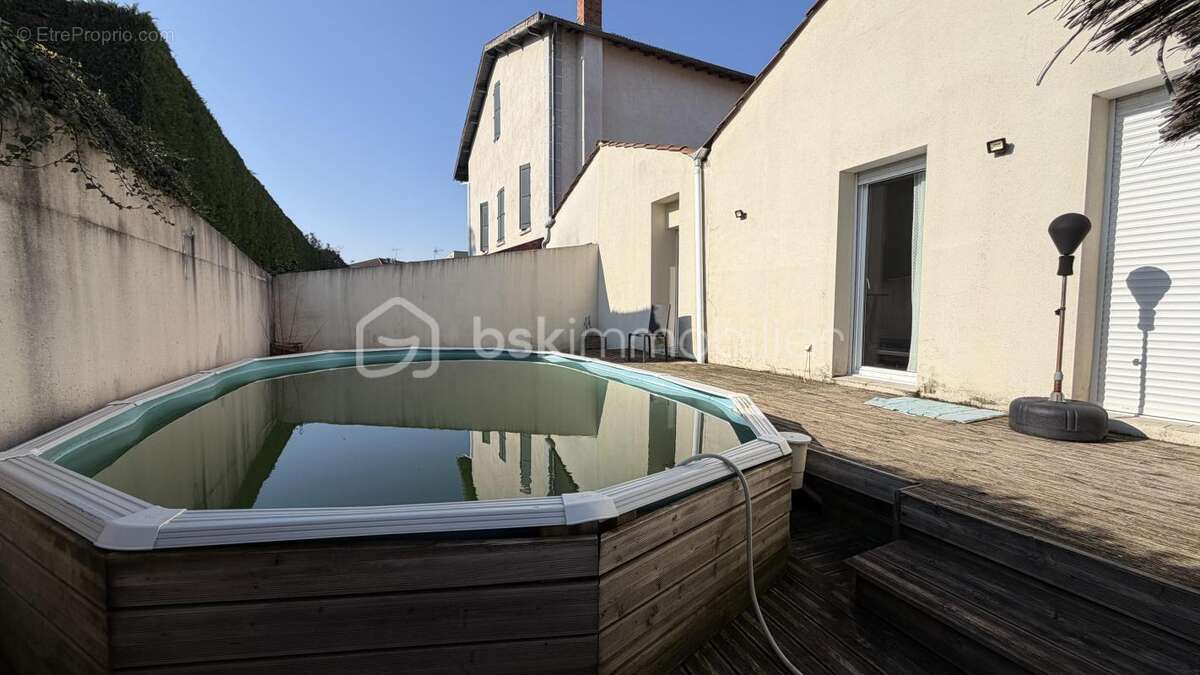 Maison à ROMANS-SUR-ISERE