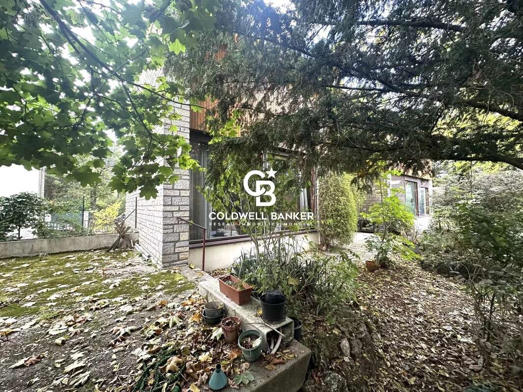 Maison à LE VESINET