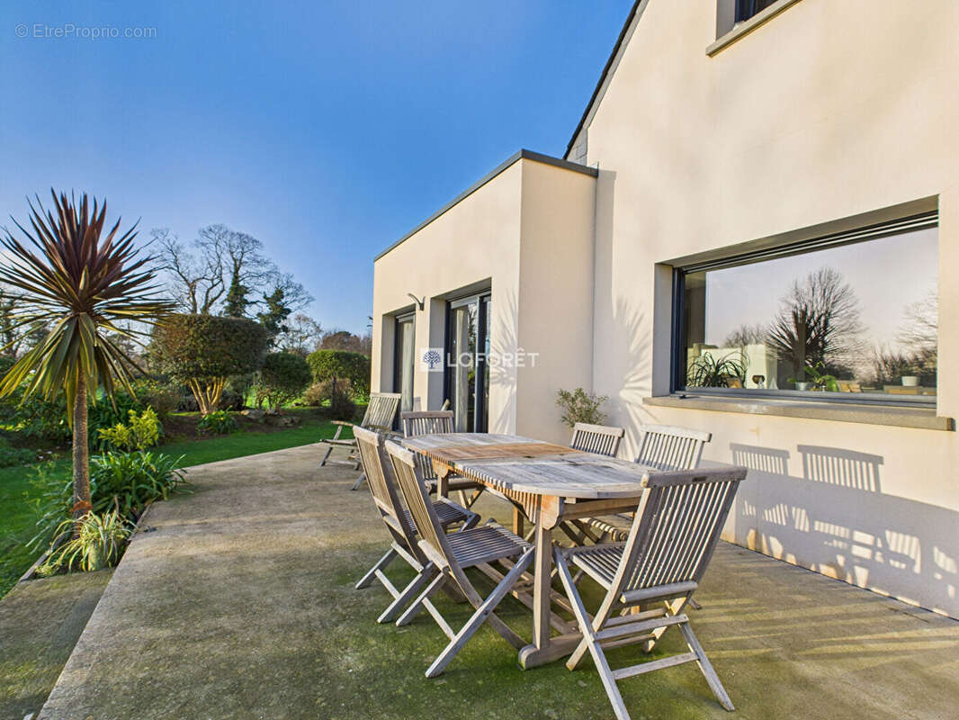 Maison à SAINT-EVARZEC