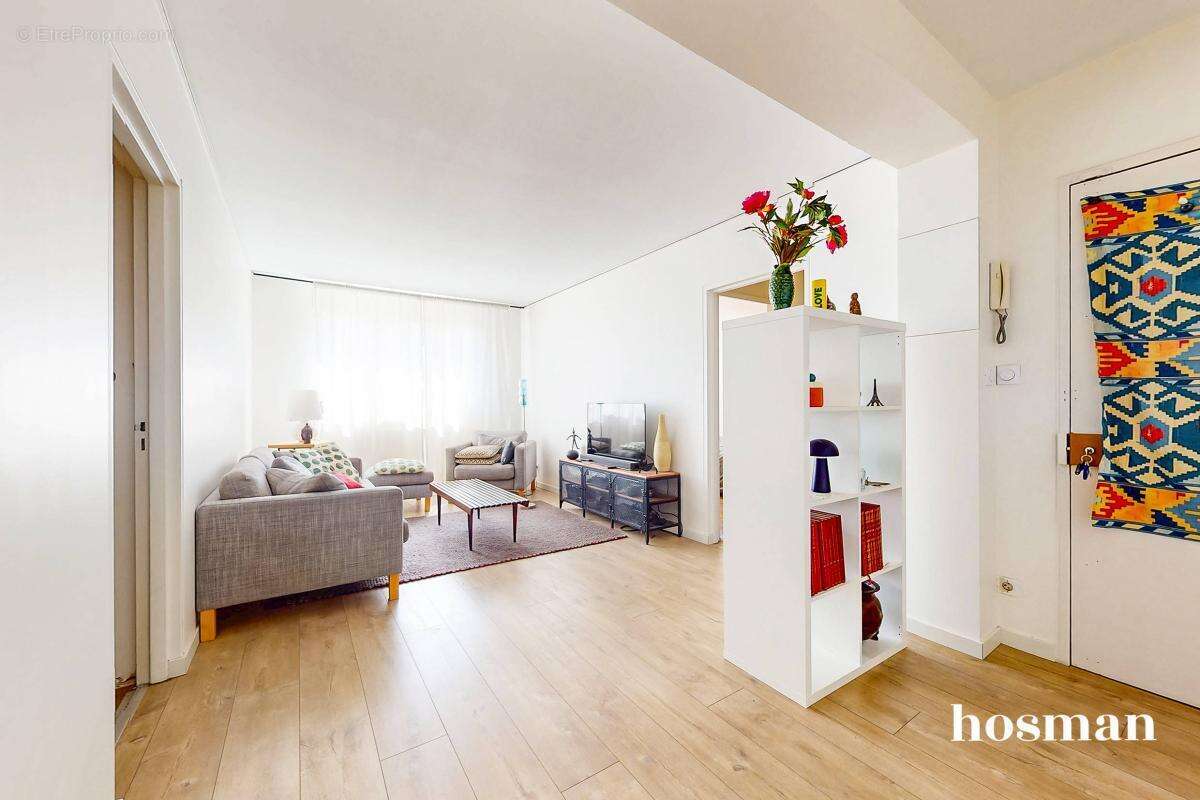LYON 6ᵉ – Saint-Pothin  99 m² en 9ᵉ étage  Vue panoramique Croix-Rousse  Garage disponible - photo 6