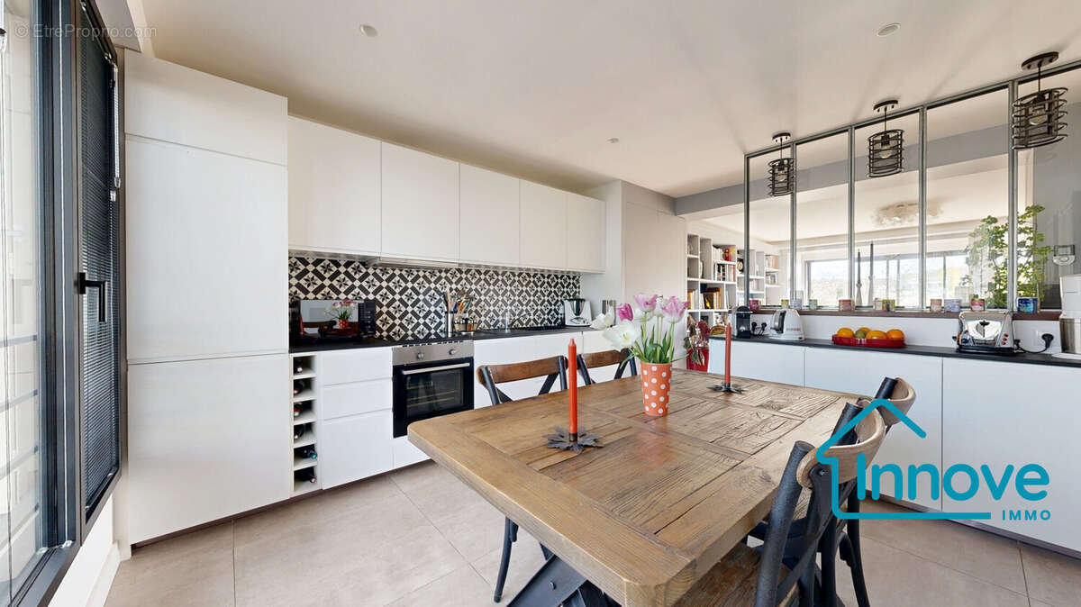 Appartement à VERSAILLES