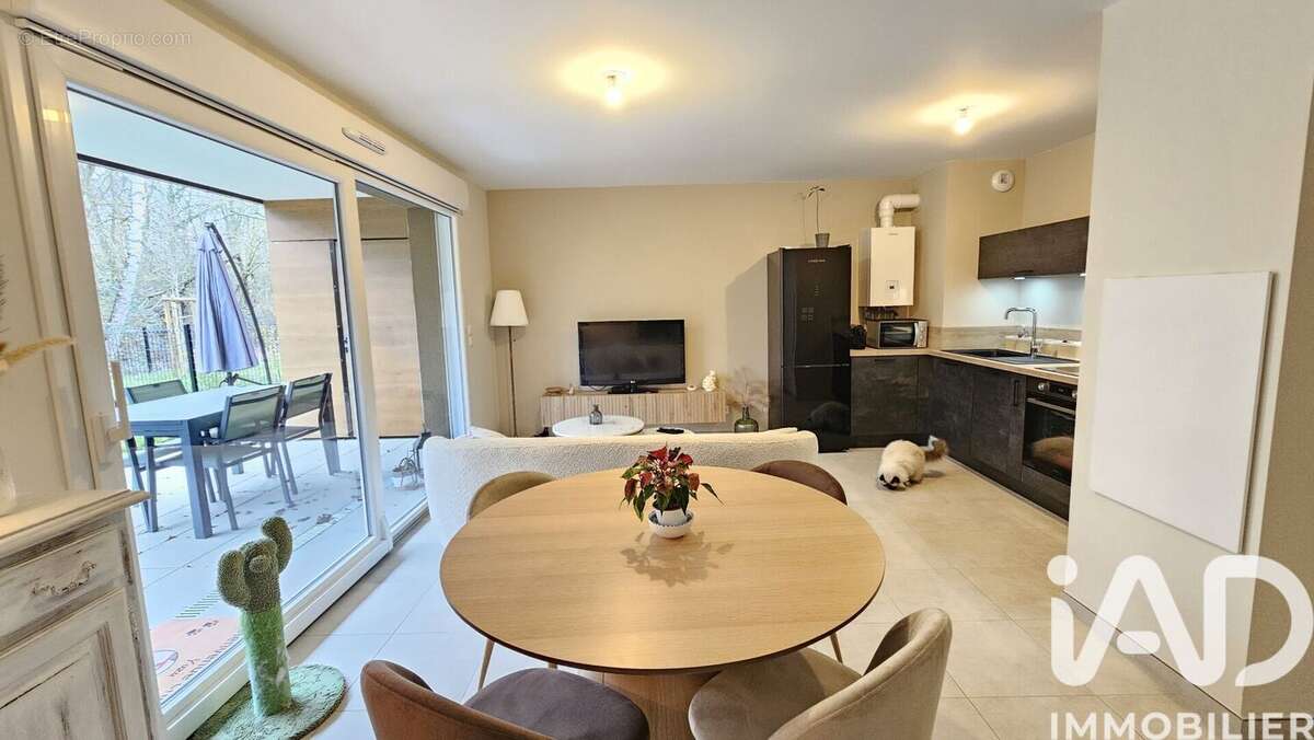 Photo 5 - Appartement à NORROY-LE-VENEUR