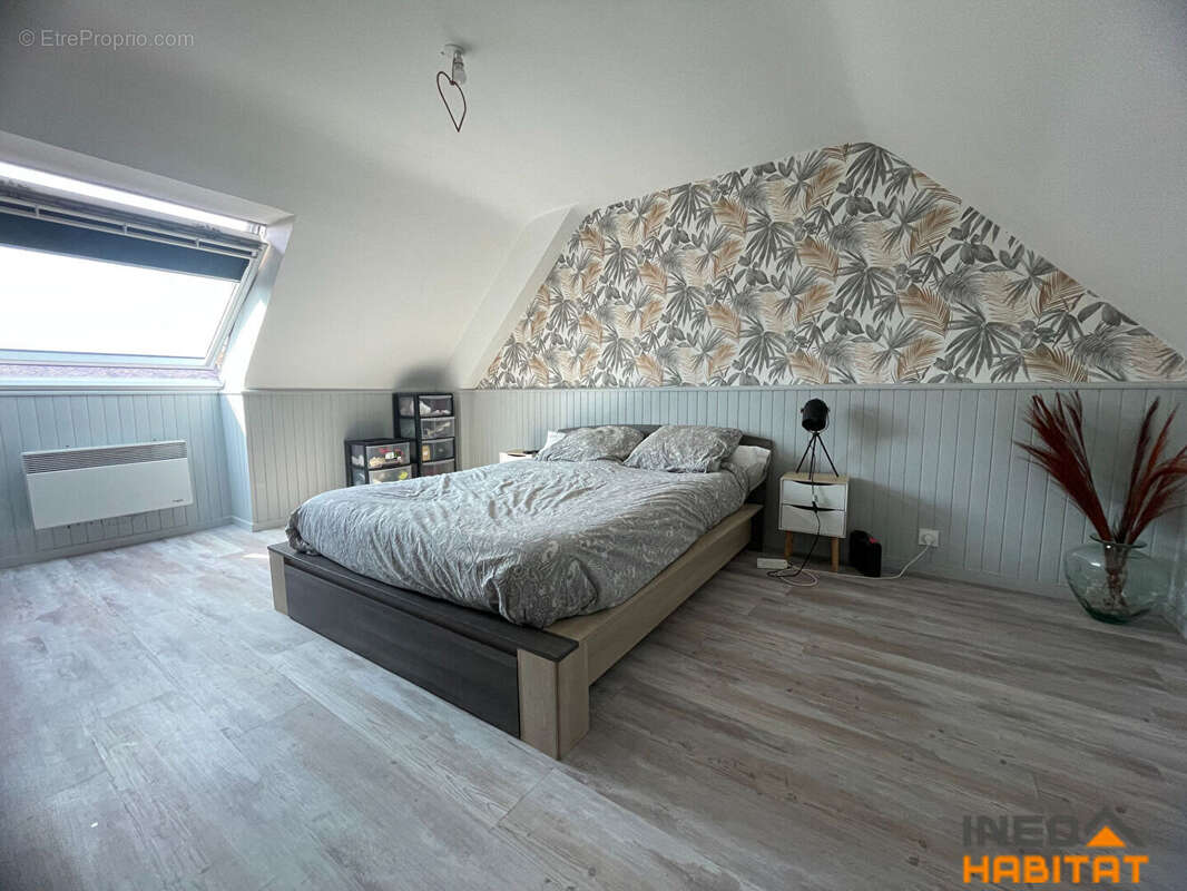 Appartement à PLEUGUENEUC