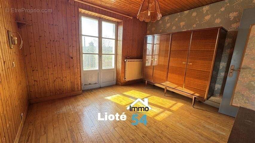 Maison à VINCEY