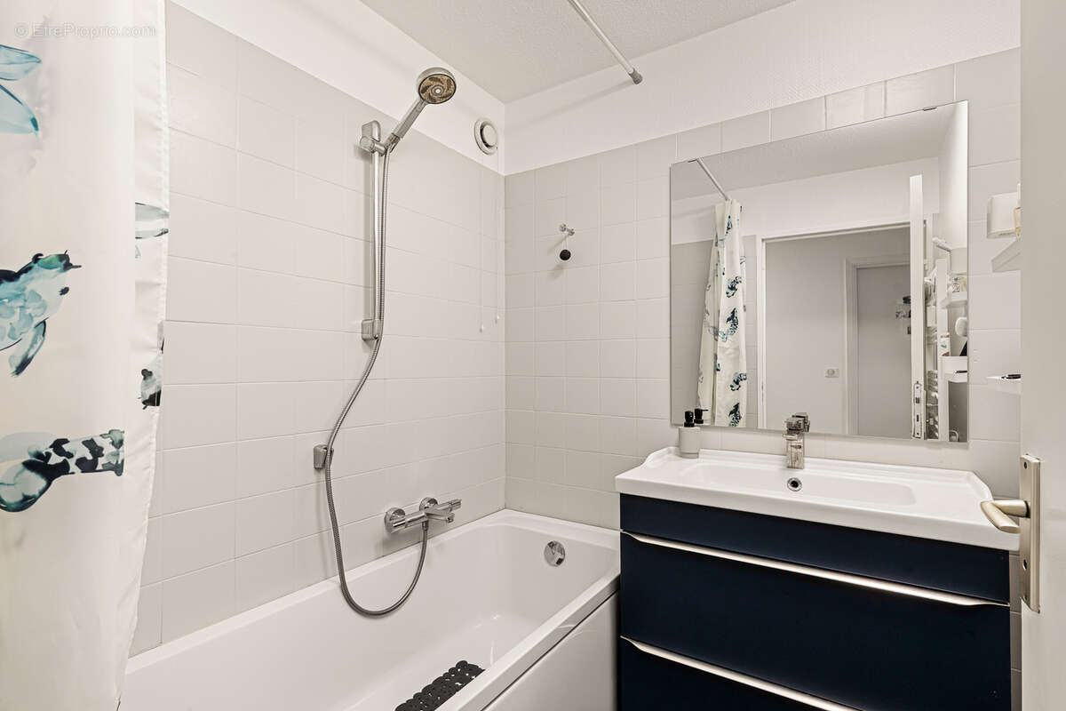 Appartement à MANDELIEU-LA-NAPOULE
